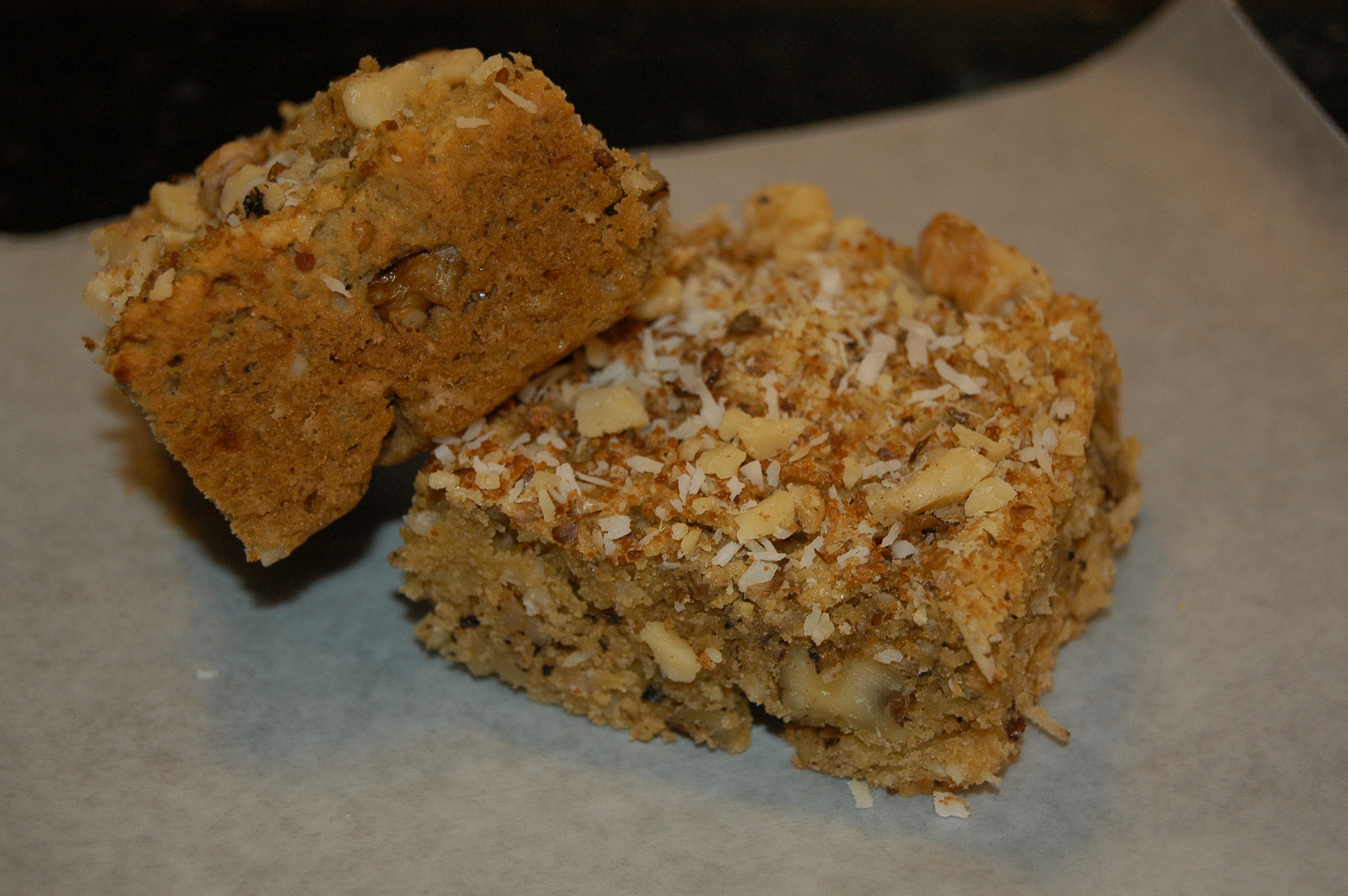 Guest Post, Satisfying Eats: Yummy Coconut Blondies Recipe!