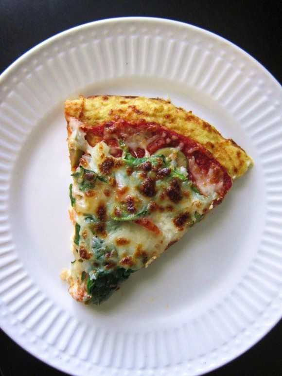 cauliflower-crust-pizza-580x773
