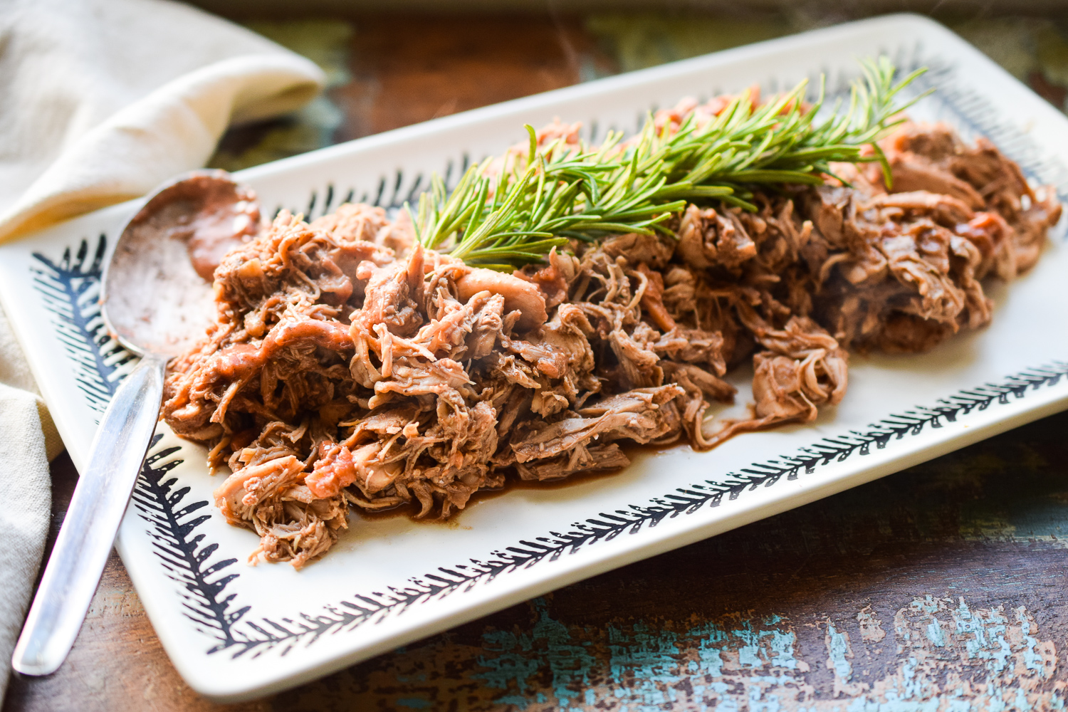 Whole30 Instant Pot BBQ Chicken plus a Sugar Free BBQ Sauce! The